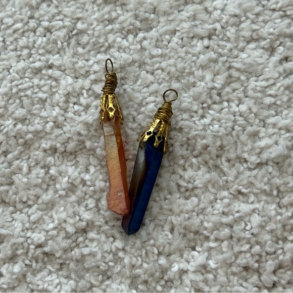 Set of 2 - Crystal Pendants - Picture 2 of 11